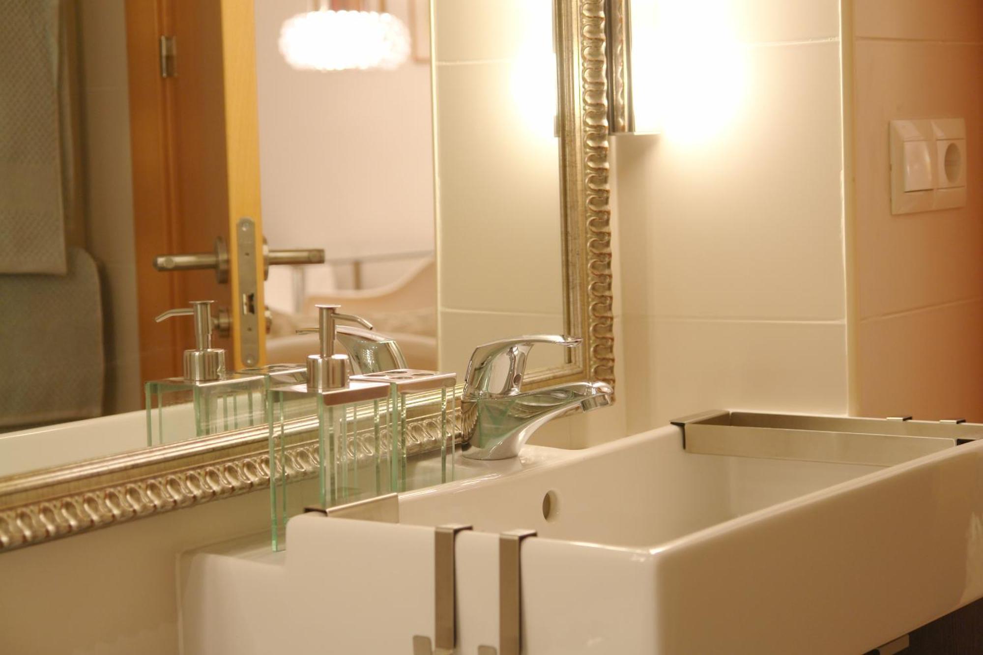 Moderno Y Centrico Apartamento 1 Dormitorio Màlaga Exteriér fotografie